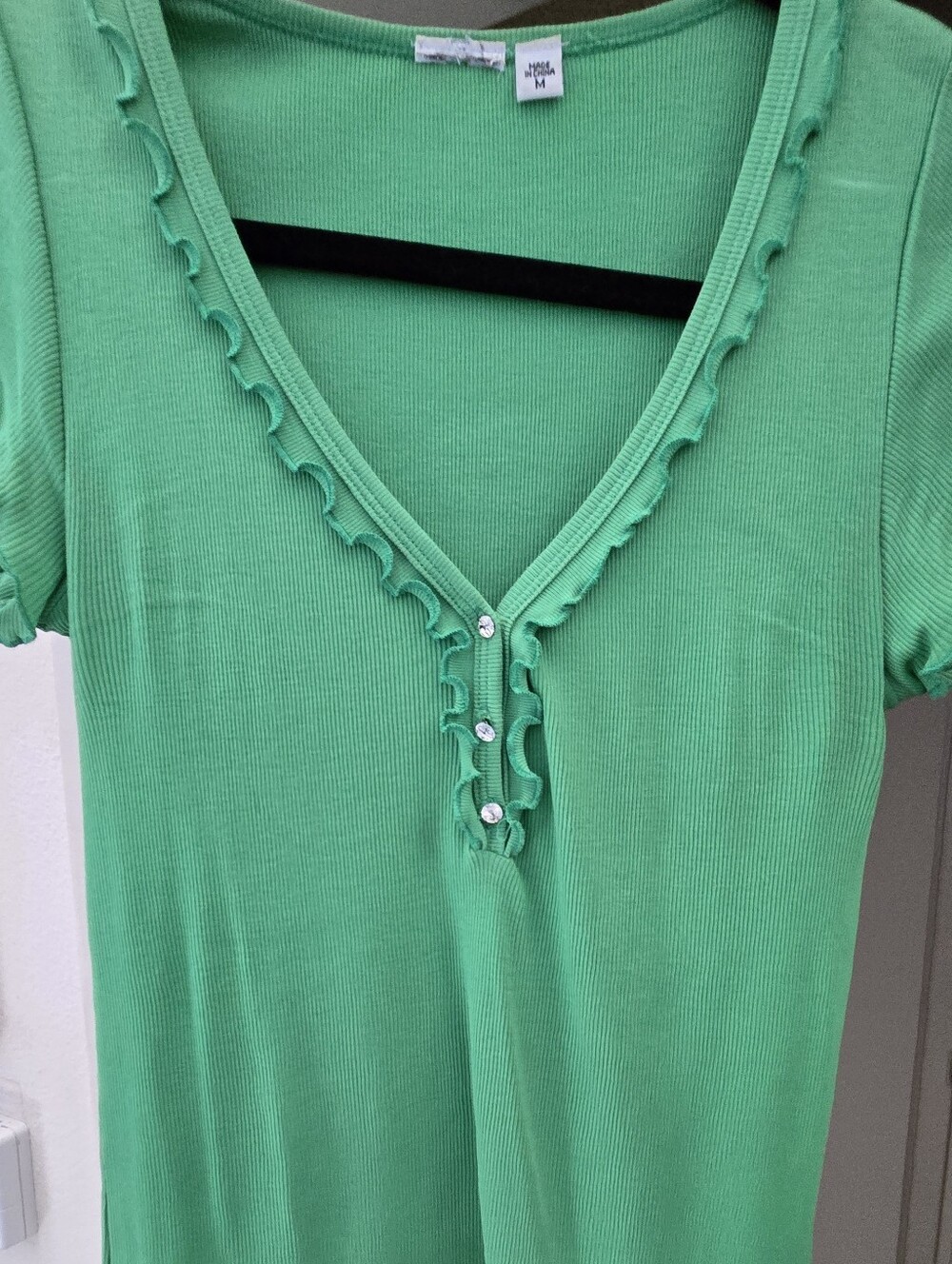 Women’s V-Neck Ruffle Trim Cami in Kelly Green